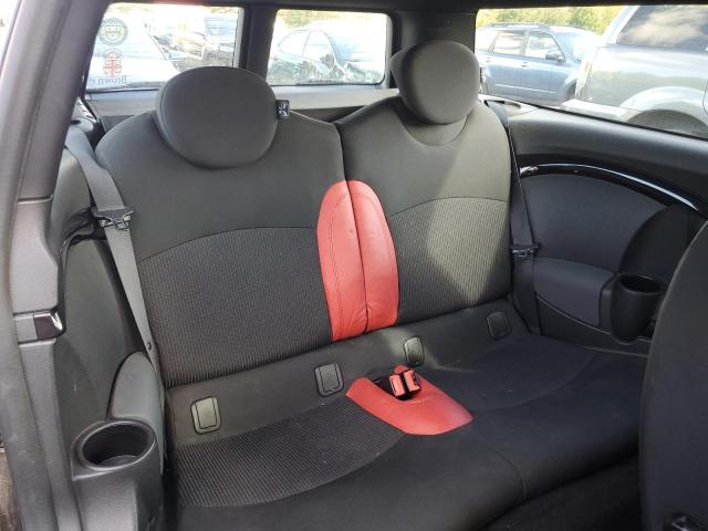 Photo 10 from auction – 2010 MINI COOPER CLU with VIN WMWML3C56ATX38285