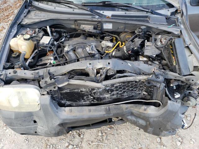 Photo 12 from auction – 2003 FORD ESCAPE XLT with VIN 1FMYU03123KA25403