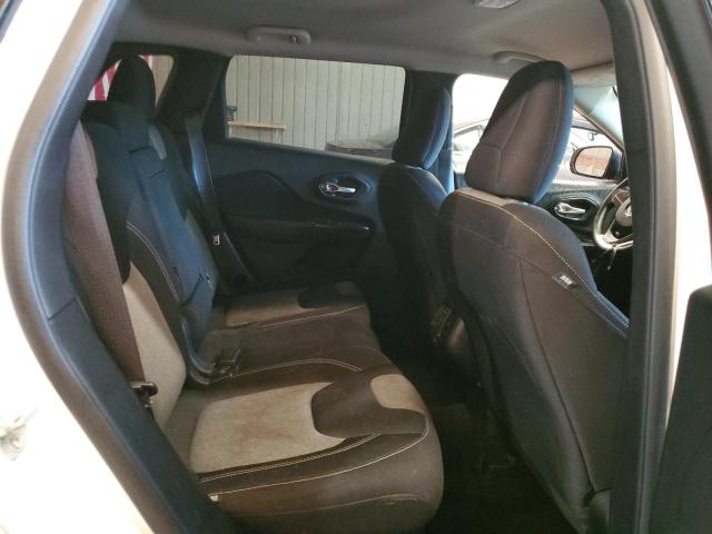 Photo 11 from auction – 2015 JEEP CHEROCKEE with VIN 1C4PJMAB5FW545426