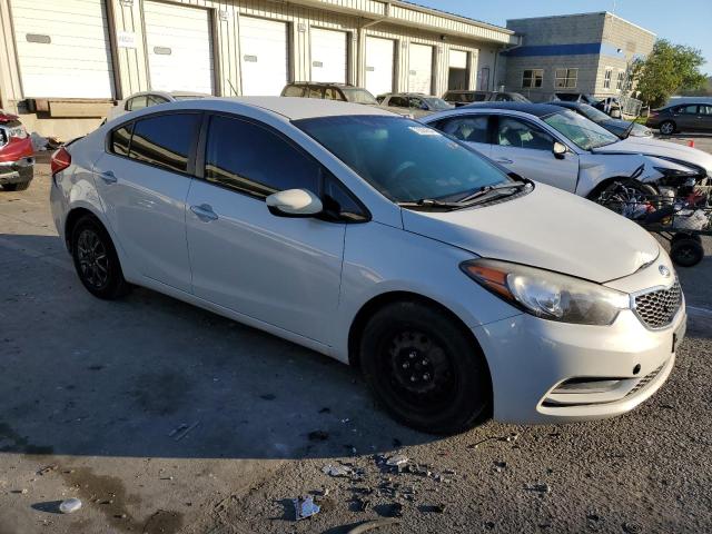 Photo 4 from auction – 2015 KIA FORTE LX with VIN KNAFK4A62F5296856