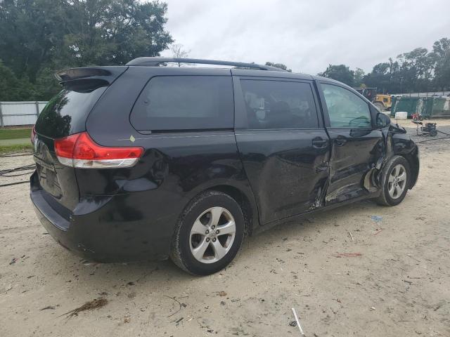 Photo 3 from auction – 2014 TOYOTA SIENNA LE with VIN 5TDKK3DC6ES427471