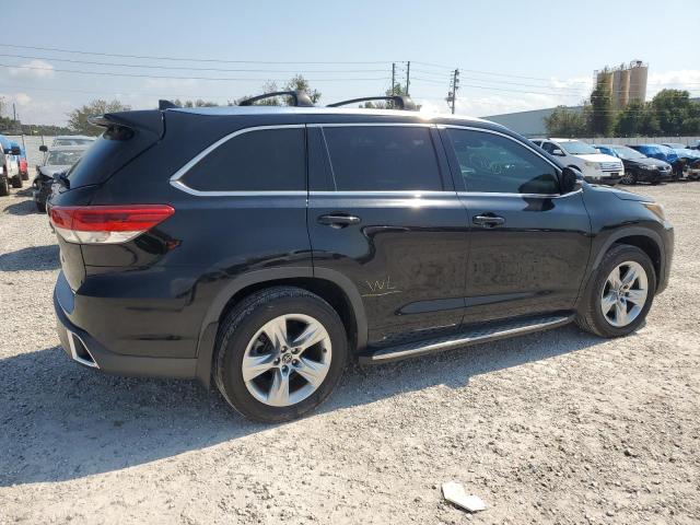 Фото 3 с аукциона – 2017 TOYOTA HIGHLANDER с VIN 5TDYZRFH6HS212842