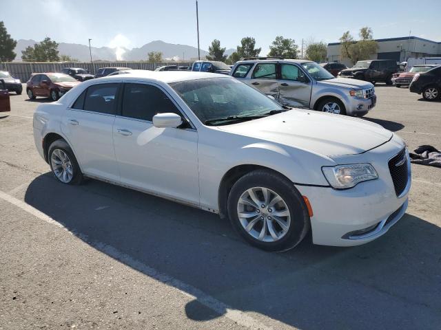 Photo 4 from auction – 2016 CHRYSLER 300 LIMITE with VIN 2C3CCAAG0GH224322