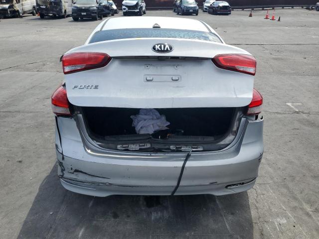 Photo 6 from auction – 2017 KIA FORTE LX with VIN 3KPFK4A71HE017156