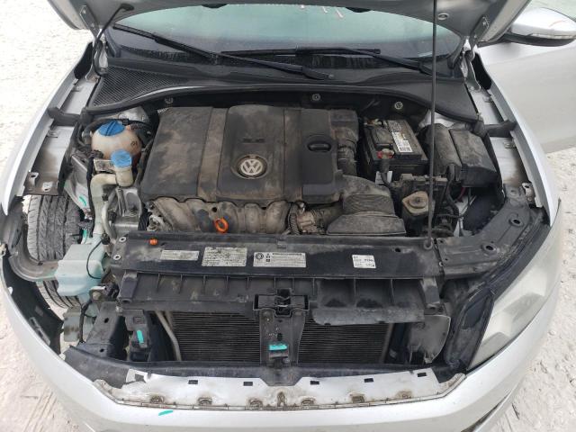 Photo 11 from auction – 2012 VOLKSWAGEN PASSAT S with VIN 1VWAP7A35CC102704