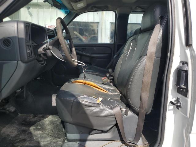 Photo 7 from auction – 2002 CHEVROLET SILVERADO with VIN 2GCEC19W521137601