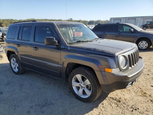Photo 4 from auction – 2016 JEEP PATRIOT SP with VIN 1C4NJPBA2GD553284