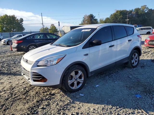 FORD ESCAPE S 2015 z numerem VIN 1FMCU0F74FUA30346 - Zdjęcie z aukcji