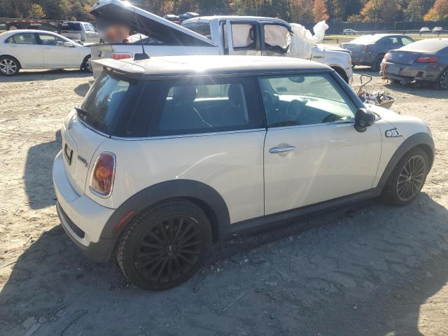 Photo 3 from auction – 2010 MINI COOPER S with VIN WMWMF7C59ATZ34493