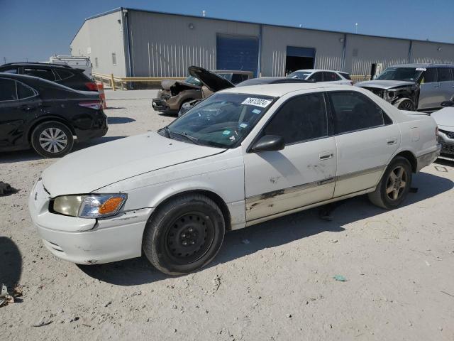 TOYOTA CAMRY CE 2001 with VIN JT2BG22K110573210 - Photo from auction