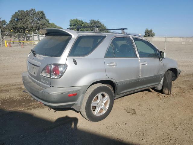 Photo 3 from auction – 2002 LEXUS RX 300 with VIN JTJGF10U820124281