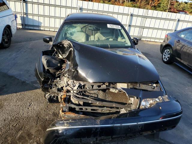 Photo 5 from auction – 2002 FORD CROWN VICT with VIN 2FAFP74W02X131470
