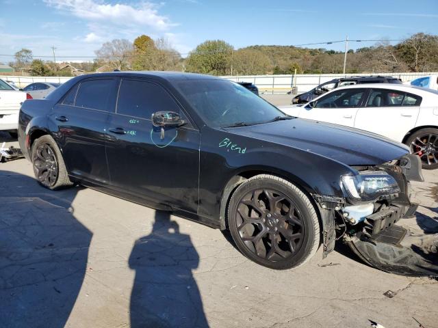 Photo 4 from auction – 2019 CHRYSLER 300 S with VIN 2C3CCABG2KH682905