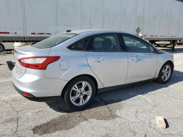 Photo 3 from auction – 2013 FORD FOCUS SE with VIN 1FADP3F22DL288136