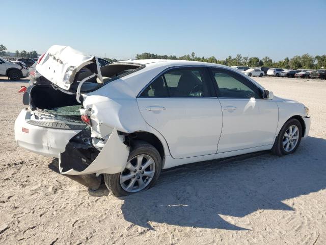 Photo 3 from auction – 2011 TOYOTA CAMRY BASE with VIN 4T1BF3EK9BU616919