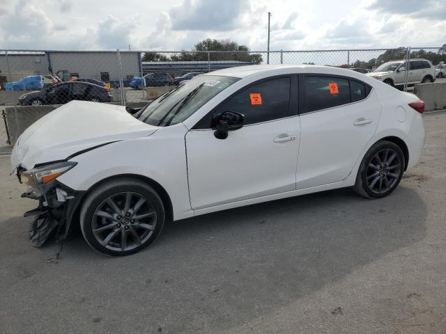 MAZDA 3 TOURING 2018 with VIN 3MZBN1V34JM268967 - Photo from auction