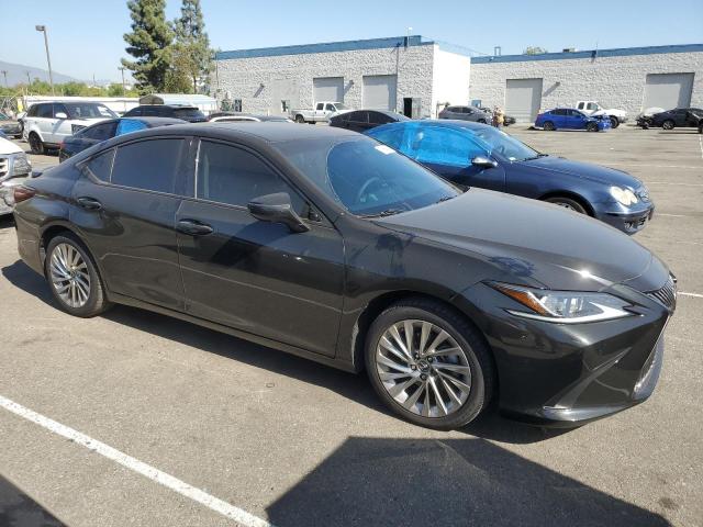 Photo 4 from auction – 2020 LEXUS ES 300H LU with VIN 58AE21B17LU006696