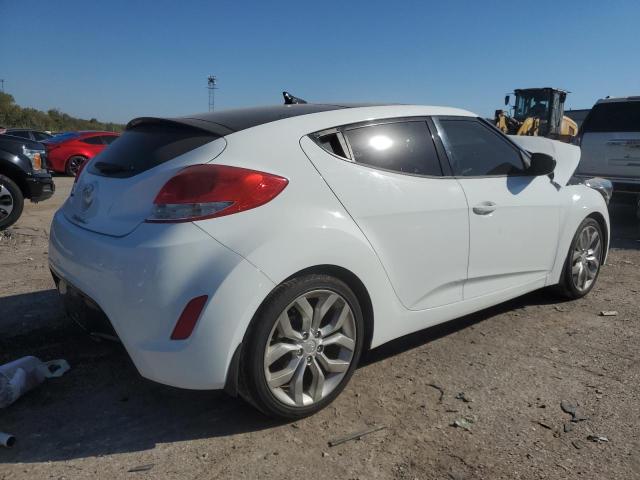 Photo 3 from auction – 2015 HYUNDAI VELOSTER with VIN KMHTC6AD0FU232300