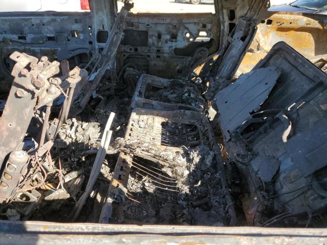 Photo 10 from auction – 2002 CADILLAC ESCALADE L with VIN 1GYEK63N72R146429