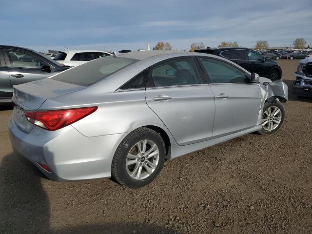 Photo 3 from auction – 2014 HYUNDAI SONATA GLS with VIN 5NPEB4AC3EH893923