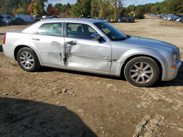 Photo 4 from auction – 2007 CHRYSLER 300C with VIN 2C3KA63H77H897614