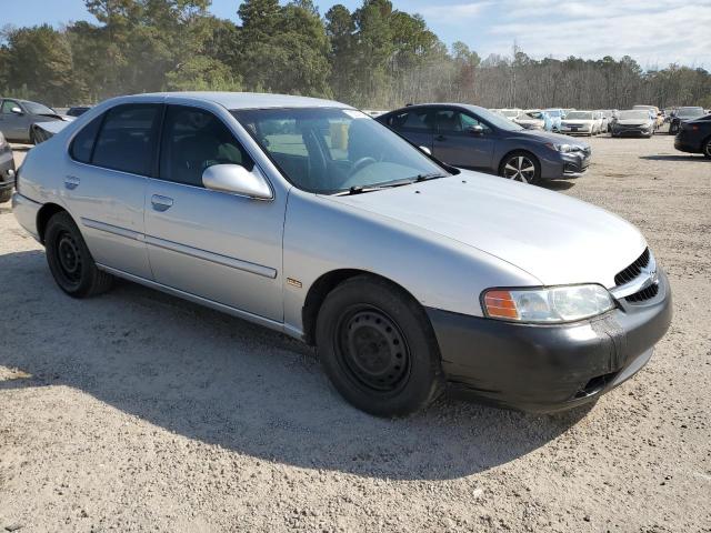 Photo 4 from auction – 2001 NISSAN ALTIMA XE with VIN 1N4DL01D11C221915