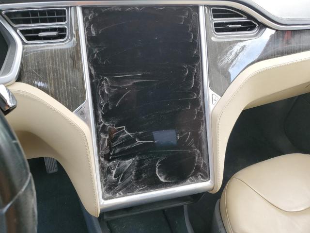 Photo 9 from auction – 2013 TESLA MODEL S with VIN 5YJSA1CN1DFP05979