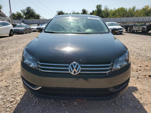Photo 5 from auction – 2015 VOLKSWAGEN PASSAT S with VIN 1VWAT7A32FC049802