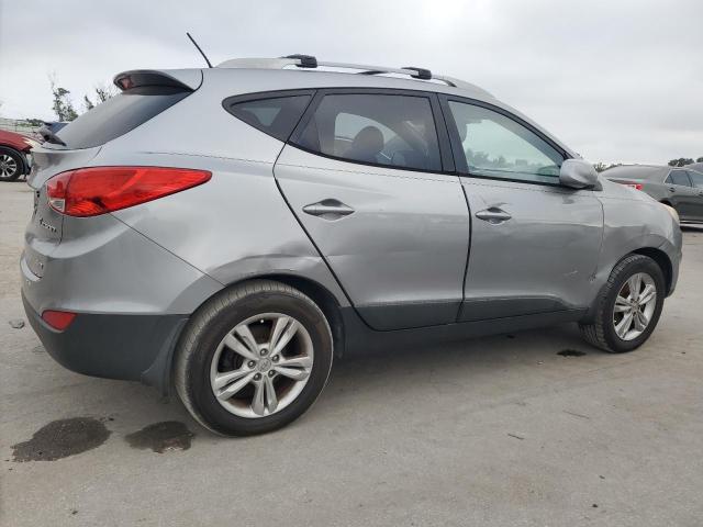 Photo 3 from auction – 2011 HYUNDAI TUCSON GLS with VIN KM8JUCAC8BU242786