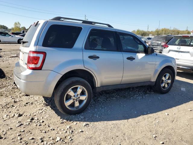 Photo 3 from auction – 2010 FORD ESCAPE XLT with VIN 1FMCU0DG3AKD31911