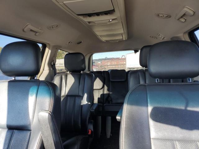 Photo 10 from auction – 2012 CHRYSLER TOWN & COU with VIN 2C4RC1BG8CR330817