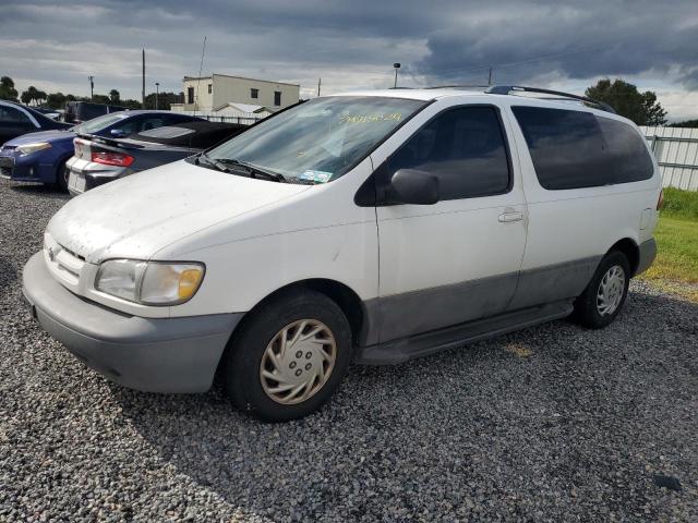 TOYOTA SIENNA CE 2000 with VIN 4T3GF19C0YU294779 - Photo from auction