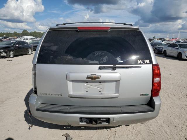 Photo 6 from auction – 2011 CHEVROLET SUBURBAN C with VIN 1GNSCHE08BR238949
