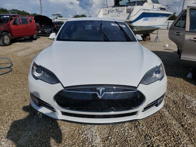 Photo 5 from auction – 2016 TESLA MODEL S with VIN 5YJSA1E22GF127785