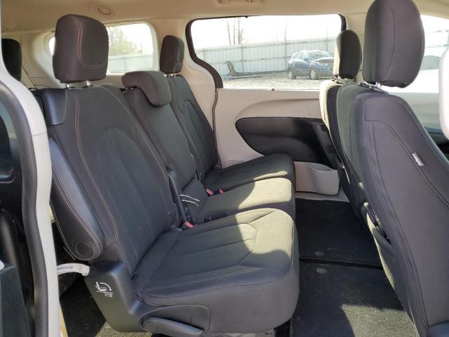 Photo 11 from auction – 2018 CHRYSLER PACIFICA T with VIN 2C4RC1FG8JR323180
