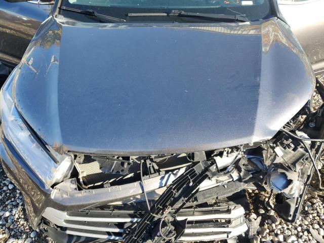 Photo 12 from auction – 2018 TOYOTA HIGHLANDER with VIN 5TDJZRFH5JS897245