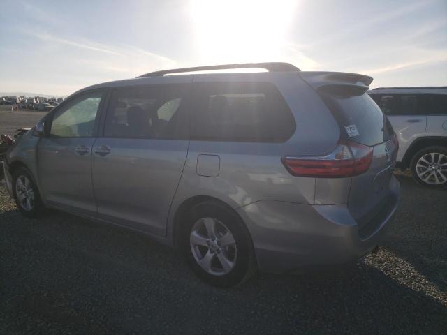 Photo 2 from auction – 2015 TOYOTA SIENNA LE with VIN 5TDKK3DC9FS547167