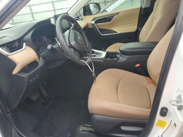 Photo 7 from auction – 2020 TOYOTA RAV4 LE with VIN JTMLWRFV8LD068398