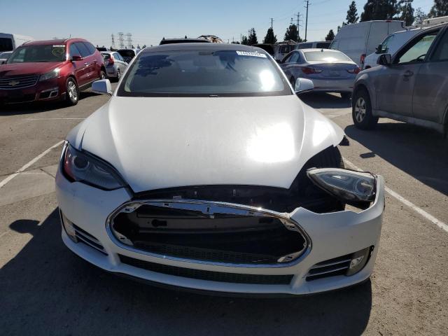 Photo 5 from auction – 2013 TESLA MODEL S with VIN 5YJSA1CG8DFP08749