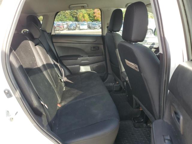 Photo 11 from auction – 2015 MITSUBISHI OUTLANDER with VIN 4A4AR3AU5FE034548
