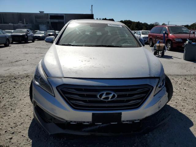Photo 5 from auction – 2016 HYUNDAI SONATA SPO with VIN 5NPE34AF9GH432901
