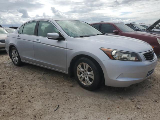 Photo 4 from auction – 2008 HONDA ACCORD LXP with VIN JHMCP26428C015302