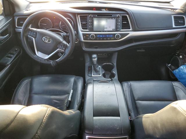 Photo 8 from auction – 2017 TOYOTA HIGHLANDER with VIN 5TDKZRFH8HS201248