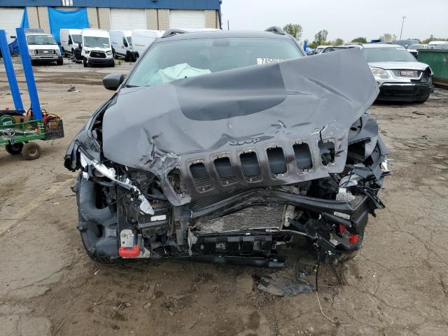 Photo 5 from auction – 2019 JEEP CHEROKEE T with VIN 1C4PJMBX4KD397785