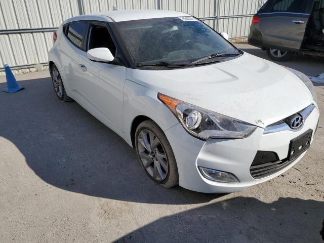 Photo 4 from auction – 2017 HYUNDAI VELOSTER with VIN KMHTC6AD3HU307963