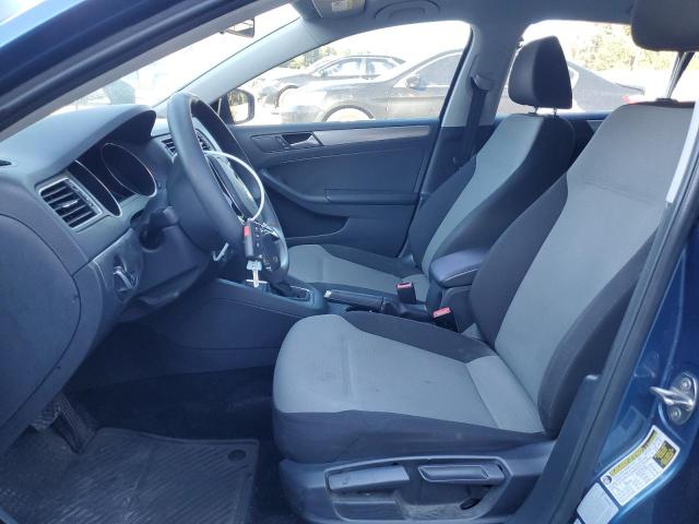 Photo 7 from auction – 2017 VOLKSWAGEN JETTA S with VIN 3VW2B7AJ8HM331966