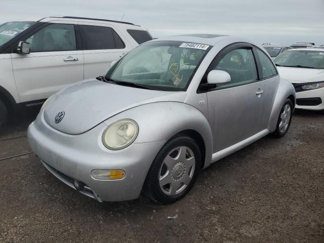 VOLKSWAGEN NEW BEETLE 2000 with VIN 3VWDD21C3YM438821 - Photo from auction