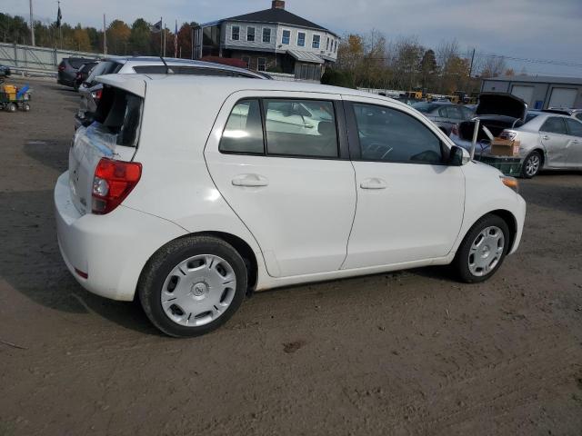 Photo 3 from auction – 2014 TOYOTA SCION XD with VIN JTKKUPB46E1042494