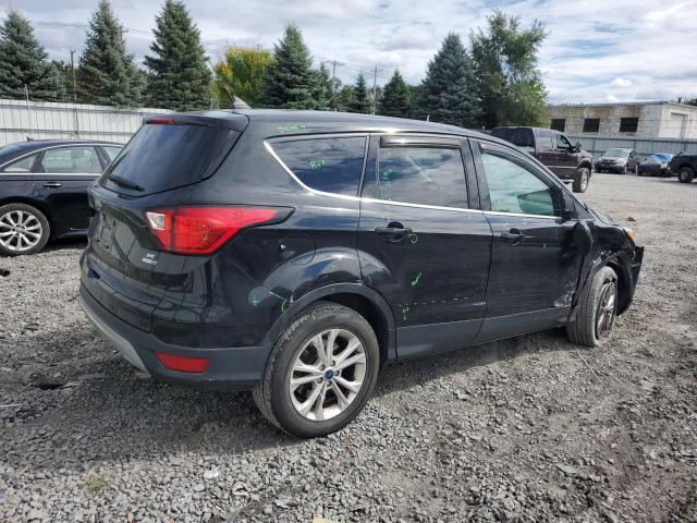 Photo 3 from auction – 2019 FORD ESCAPE SE with VIN 1FMCU9GD4KUB42745