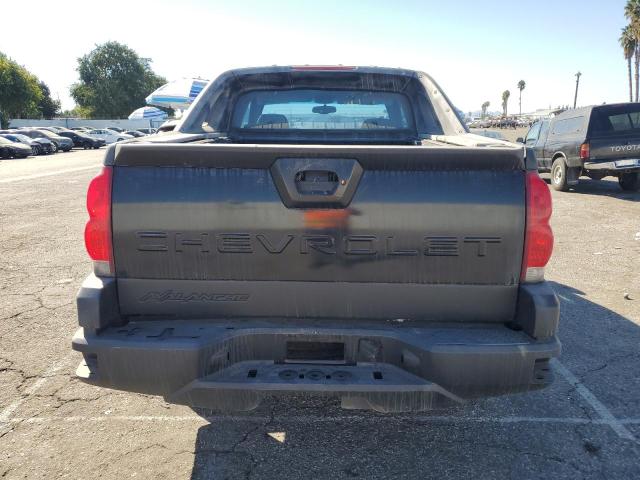 Photo 6 from auction – 2002 CHEVROLET AVALANCHE with VIN 3GNEC13T32G184641